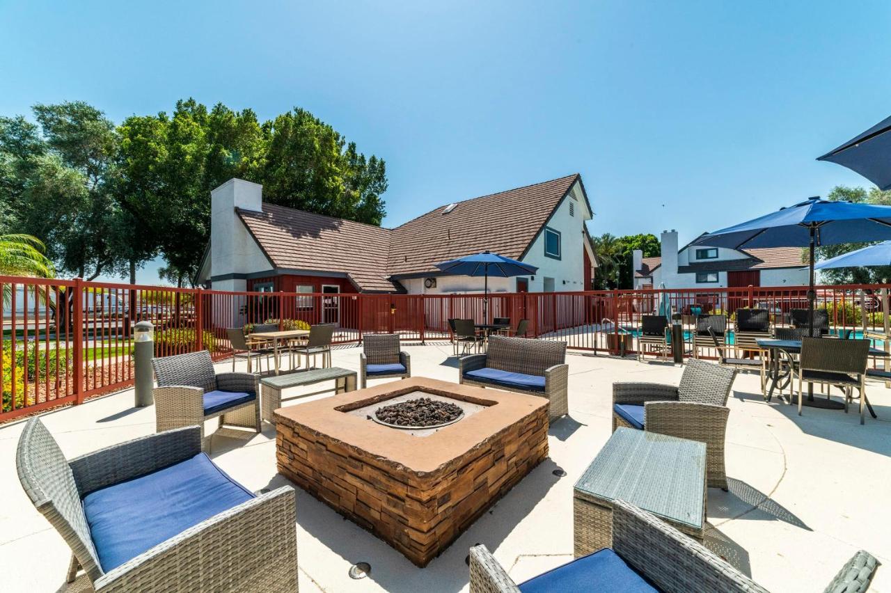 Metro Phx Studio Queen Sleeps 4 Heated Pool Phoenix Exterior foto